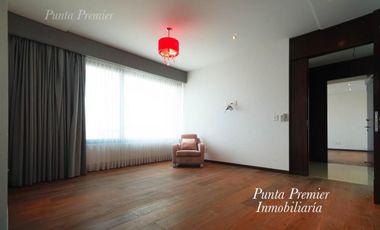 Casa de Lujo Puerta Aqua en Venta Av Universidad como Nueva Zona Dorada Andares Zapopan Punta Premier