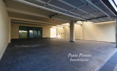 Casa de Lujo Puerta Aqua en Venta Av Universidad como Nueva Zona Dorada Andares Zapopan Punta Premier
