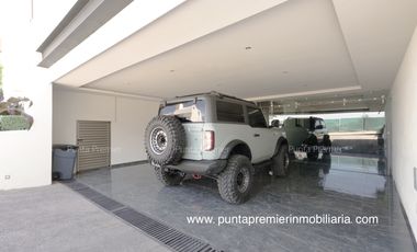 Residencia de lujo en Puerta las Lomas Venta zona Dorada Andares Puerta de Hierro Zapopan.