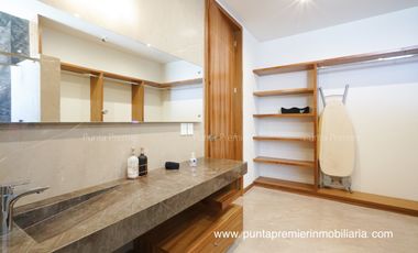 Residencia de lujo en Puerta las Lomas Venta zona Dorada Andares Puerta de Hierro Zapopan.