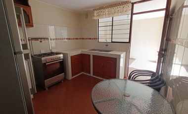 Se Alquila 1Er Piso Casa Urb. San Antonio
