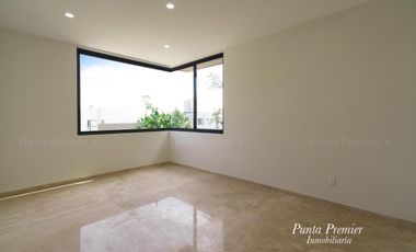 Residencia en Venta Nueva Abadia de Lujo Av. Universidad Zona andares Puerta de Hierro Zapopan
