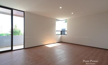 Residencia en Venta Nueva Abadia de Lujo Av. Universidad Zona andares Puerta de Hierro Zapopan