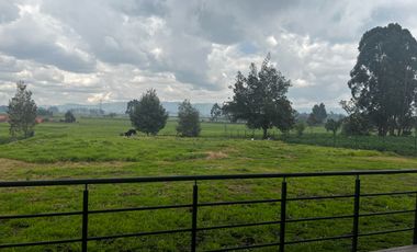 SE VENDE CASA EN COTA, VEREDA PARCELAS