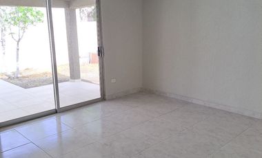 Excelente casa en renta para oficinas o casa habitación, al norte de Saltillo.