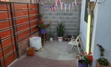 En Venta Comoda Casa Más Departamentos Interior.