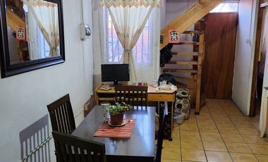 En Venta Comoda Casa Más Departamentos Interior.