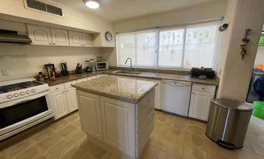 VILLA EN VENTA EN BRISAS GUITARRÓN, ACAPULCO, GRO.