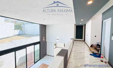 Casa Nueva en Venta Puerta del Bosque Andares Zapopan
