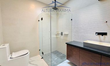 Casa Nueva en Venta Puerta del Bosque Andares Zapopan