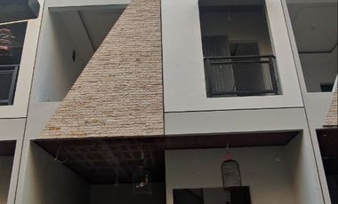 Jual Jatikaum Townhouse Jatinegara Jakarta Timur