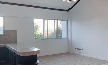 Townhouse for Rent in Marikina City -very near in Ateneo,UP Diliman and Eastwood City