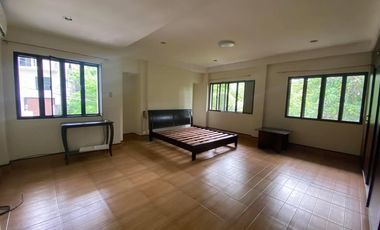 4BR House for RENT in Banilad, Cebu City with swimming Pool