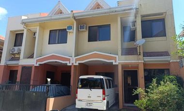 Three Bedrooms Duplex House in Pueblo El Grande Consolacion