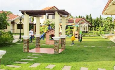 Three Bedrooms Duplex House in Pueblo El Grande Consolacion