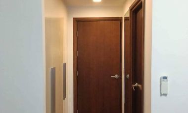 3 Bedroom With Den. Two Roxas Triangle For Rent (Inf 45)