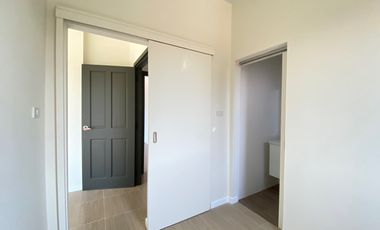 A brand new townhome 3 bed for sale in Sankhampeang, Chiang Mai