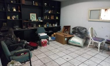 Bodega en Venta/Renta, Excelente Ubicación.