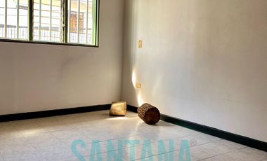 CASA LOTE CON ÁREA DE 248 M2