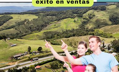 90 Lotes en Venta
