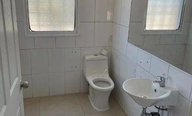 SE ARRIENDA CASA HABITACIONAL O COMERCIAL  6D4B - PARQUE LA VENDIMIA, PEÑALOLEN