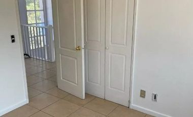 SE ARRIENDA CASA HABITACIONAL O COMERCIAL  6D4B - PARQUE LA VENDIMIA, PEÑALOLEN