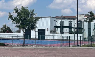 VENTA DE 3 LOTES HABITACIONALES EN CIUDAD MADERAS CORREGIDORA