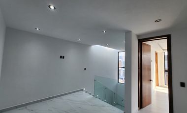 Hermosa casa a estrenar (dentro de coto con alberca)