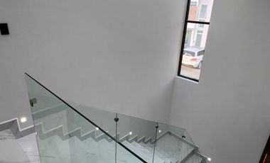 Hermosa casa a estrenar (dentro de coto con alberca)