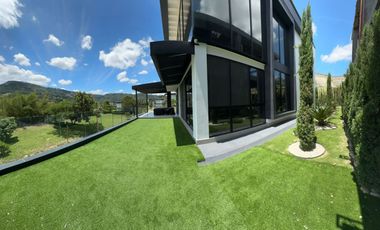 VENTA CASA CAMPESTRE RUITOQUE BAJO. CONDOMINIO RUITOQUE PARK HOUSE