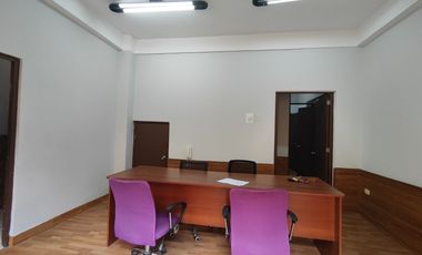 ALQUILER de LOCAL COMERCIAL en CHORRILLOS