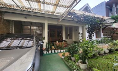 Disewakan Rumah Bagus Terawat Di Gatsu Gatot Subroto Kota Bandung [PK050]