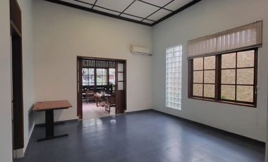 Disewakan Rumah Bagus Terawat Di Gatsu Gatot Subroto Kota Bandung [PK050]