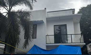 RUSH SALE! 3-LEVEL 3-BEDROOM w/ 4 BATHS SPACIOUS HOUSE & LOT BUILT 2021