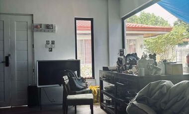 RUSH SALE! 3-LEVEL 3-BEDROOM w/ 4 BATHS SPACIOUS HOUSE & LOT BUILT 2021
