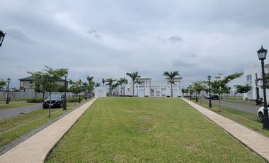 En venta lujosa casa de estreno en Aires Norte, Nuevo Samborondon