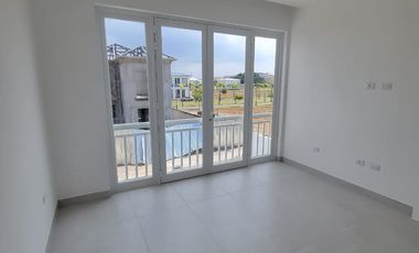 En venta lujosa casa de estreno en Aires Norte, Nuevo Samborondon