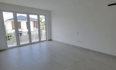 En venta lujosa casa de estreno en Aires Norte, Nuevo Samborondon
