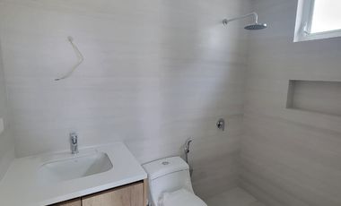 En venta lujosa casa de estreno en Aires Norte, Nuevo Samborondon