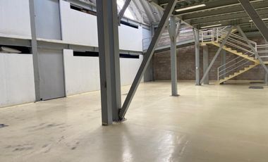 SE RENTA BODEGA EN SANTA MARTHA ACATITLA, IZTAPALAPA, CDMX