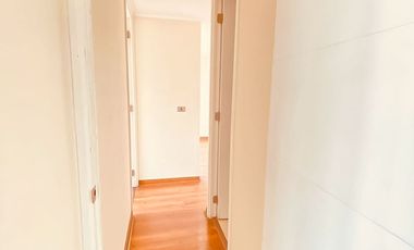 Amplio Depto 2 dormitorios 2 Baño Cal y Canto - Santa Ana