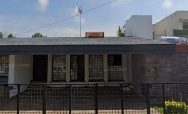 EXCELENTE CASA CON GRAN UBICACION Y GRAN PLUSVALIA AL ADQUIRIRLA MEDIANTE REMATE BANCARIO APROVECHA!!!
