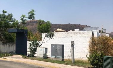 TERRENO EN VENTA EN ESQUINA, FRACCIONAMIENTO SENDEROS DE MONTE VERDE, TLAJOMULCO DE ZUÑIGA