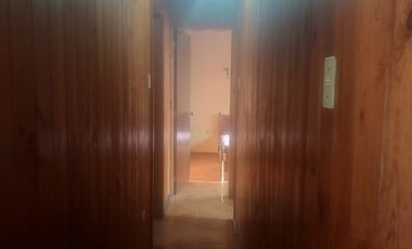 PROPIEDAD SOLIDA EN ALGARROBO.-