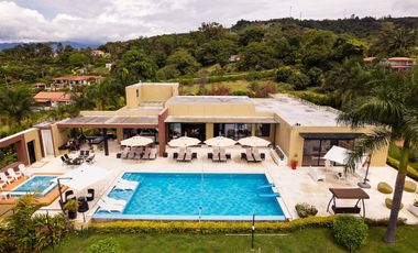 ALQUILO FINCA EL CLAVEL EN POPAYAN LLAMANOS AL3246418250 BIENVENIDOS VEN A COMPARTIR .