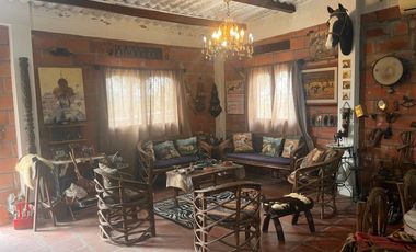 vendo hacienda con mina