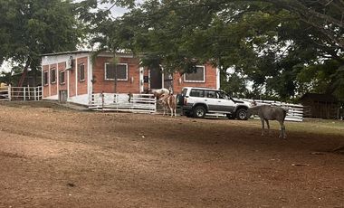 vendo hacienda con mina