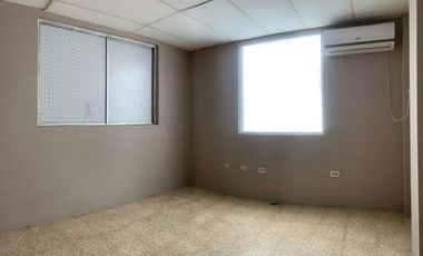 VENTA DE DEPARTAMENTO EN KENNEDY CON USO COMERCIAL