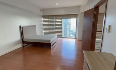 3BR Eton Residences Greenbelt - right across Greenbalt Mall Makati