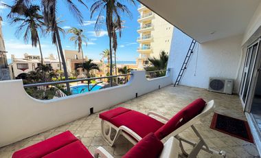 Elegancia y Confort en una Casa de 3 Niveles Cerca de la Playa